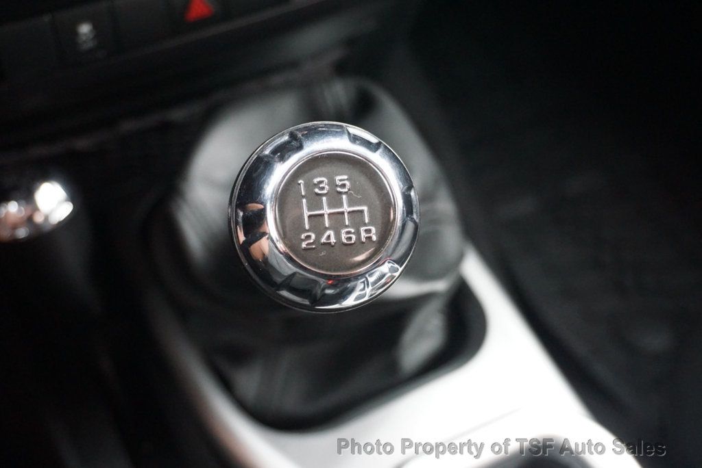 2016 Jeep Wrangler 4WD 2dr Sahara 6 SPEED MANUAL IMMACULATE CONDITION LOW MILES  - 22917973 - 26