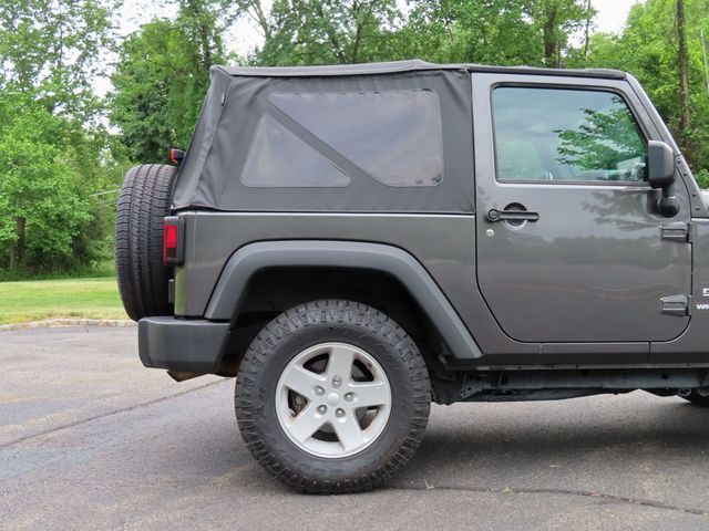 2016 Jeep Wrangler 4WD 2dr Sport - 23031122 - 17