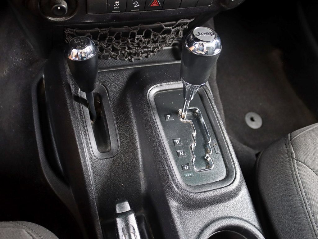 2016 Jeep Wrangler 4WD 2dr Sport - 22867100 - 14