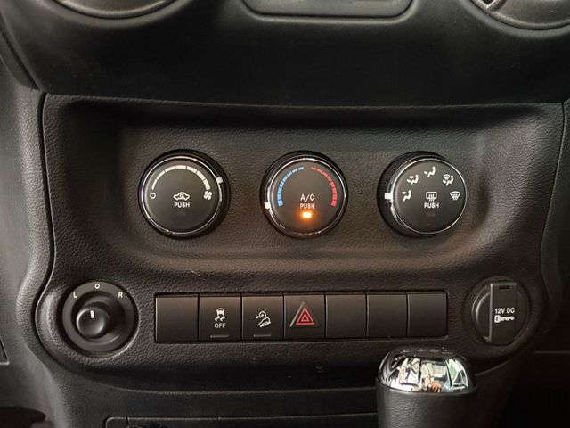 2016 Jeep Wrangler 4WD 2dr Sport - 23048060 - 11