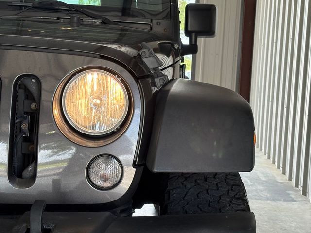 2016 Jeep Wrangler 4WD 2dr Sport - 23048060 - 16
