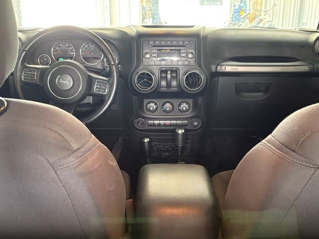 2016 Jeep Wrangler 4WD 2dr Sport - 23048060 - 19