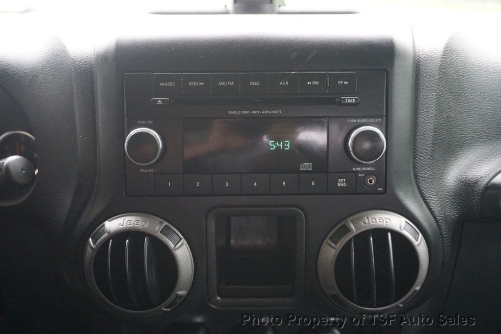 2016 Jeep Wrangler 4WD 2dr Sport - 23031467 - 11
