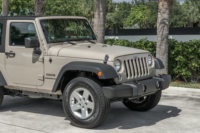 2016 Jeep Wrangler 4WD 2dr Sport - 23047168 - 10