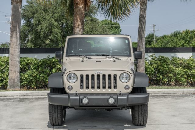2016 Jeep Wrangler 4WD 2dr Sport - 23047168 - 11