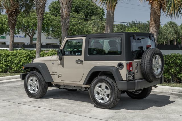 2016 Jeep Wrangler 4WD 2dr Sport - 23047168 - 3