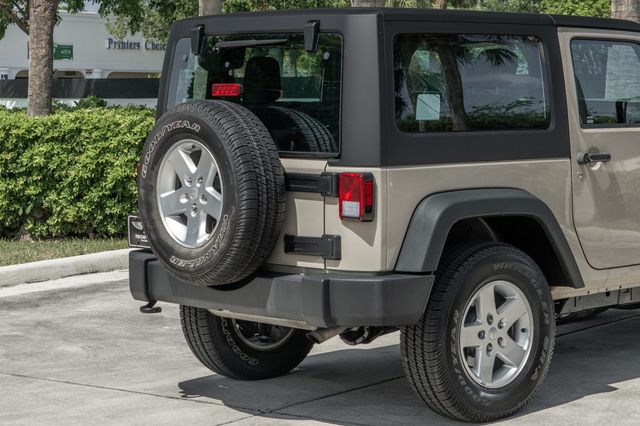 2016 Jeep Wrangler 4WD 2dr Sport - 23047168 - 6