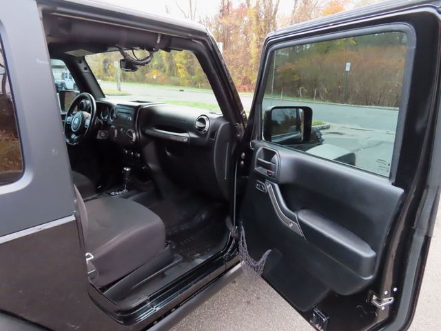 2016 Jeep Wrangler 4WD 2dr Willys Wheeler - 22941490 - 19