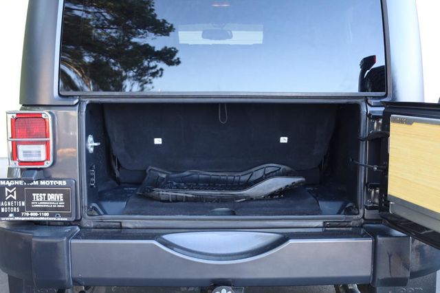 2016 Jeep Wrangler Sahara - 23017394 - 11