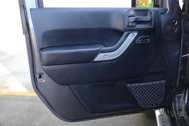 2016 Jeep Wrangler Sahara - 23017394 - 12