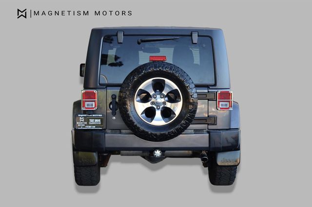 2016 Jeep Wrangler Sahara - 23017394 - 5