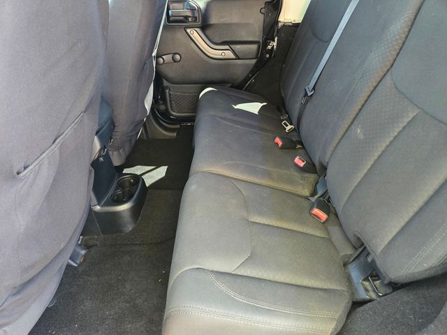 2016 Jeep Wrangler Unlimited  - 23038709 - 10
