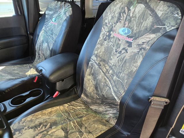 2016 Jeep Wrangler Unlimited  - 23038709 - 23