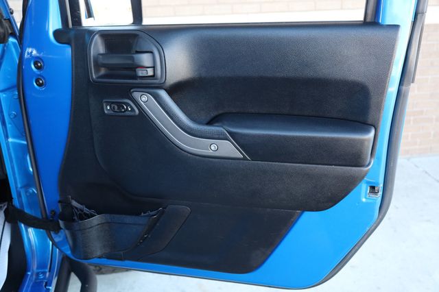 2016 Jeep Wrangler Unlimited  - 22965165 - 23