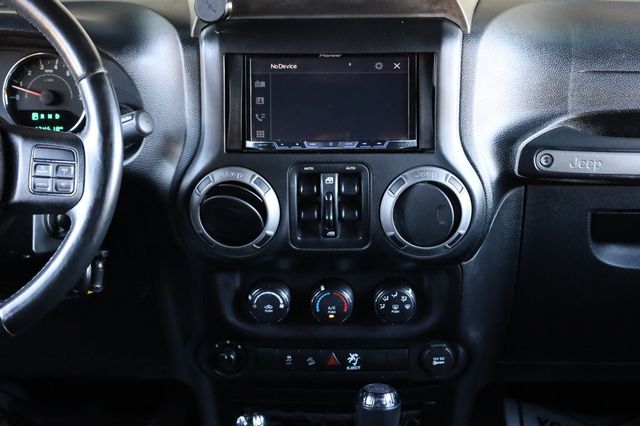 2016 Jeep Wrangler Unlimited  - 22965165 - 30