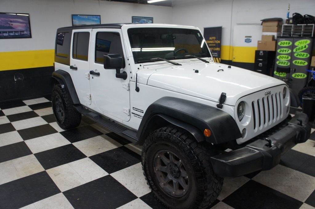 2016 Jeep Wrangler Unlimited 1-Owner, Lifted, Rims and Offroad tires - 22770025 - 5