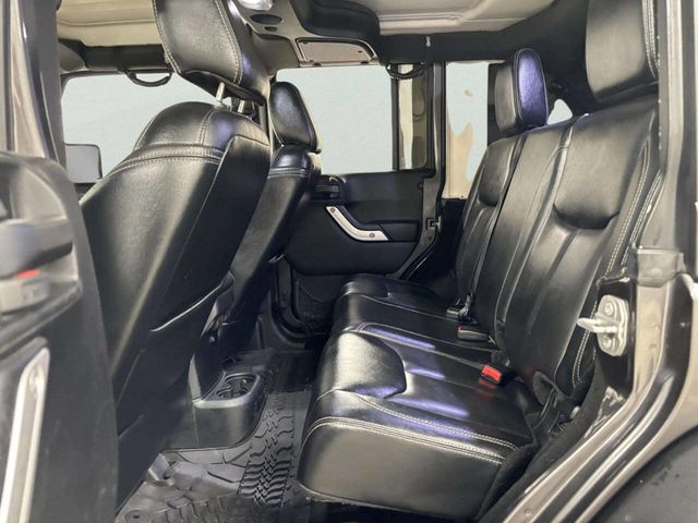 2016 Jeep Wrangler Unlimited 4WD 4dr Rubicon Hard Rock - 22961859 - 15