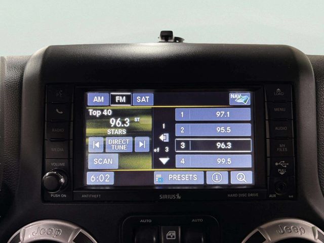 2016 Jeep Wrangler Unlimited 4WD 4dr Rubicon Hard Rock - 22961859 - 26