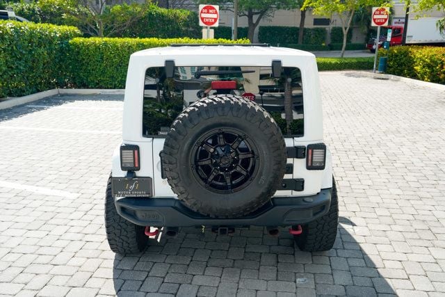 2016 Jeep Wrangler Unlimited 4WD 4dr Rubicon Hard Rock - 22999406 - 22