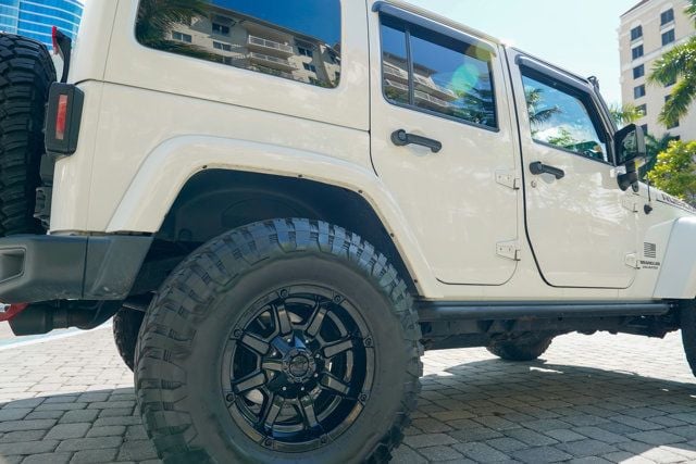 2016 Jeep Wrangler Unlimited 4WD 4dr Rubicon Hard Rock - 22999406 - 29