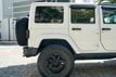 2016 Jeep Wrangler Unlimited 4WD 4dr Rubicon Hard Rock - 22999406 - 30