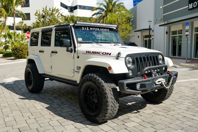 2016 Jeep Wrangler Unlimited 4WD 4dr Rubicon Hard Rock - 22999406 - 37