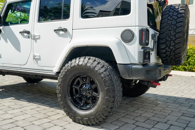 2016 Jeep Wrangler Unlimited 4WD 4dr Rubicon Hard Rock - 22999406 - 45