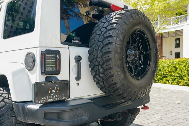 2016 Jeep Wrangler Unlimited 4WD 4dr Rubicon Hard Rock - 22999406 - 46