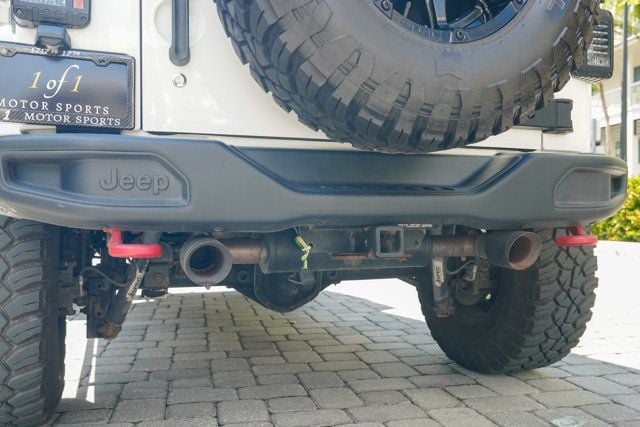 2016 Jeep Wrangler Unlimited 4WD 4dr Rubicon Hard Rock - 22999406 - 47