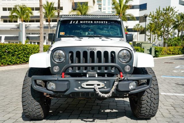 2016 Jeep Wrangler Unlimited 4WD 4dr Rubicon Hard Rock - 22999406 - 6