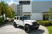 2016 Jeep Wrangler Unlimited 4WD 4dr Rubicon Hard Rock - 22999406 - 91