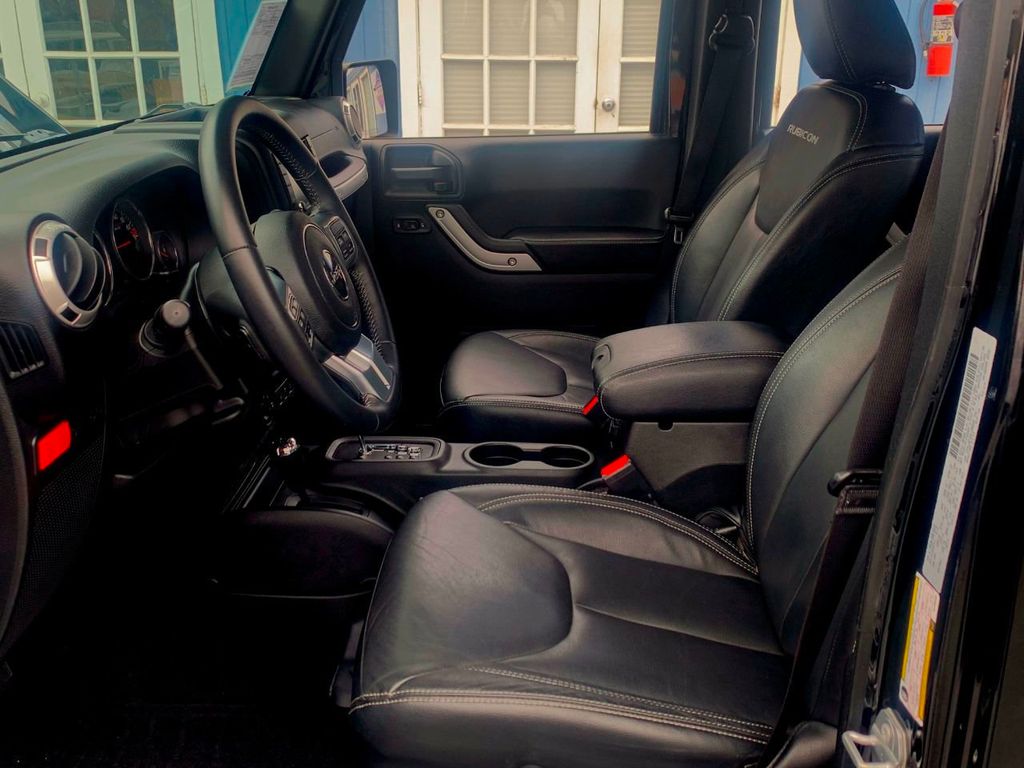 2016 Jeep Wrangler Unlimited 4WD 4dr Rubicon Hard Rock - 20391857 - 16