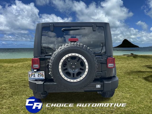 2016 Jeep Wrangler Unlimited 4WD 4dr Sahara - 22940782 - 6