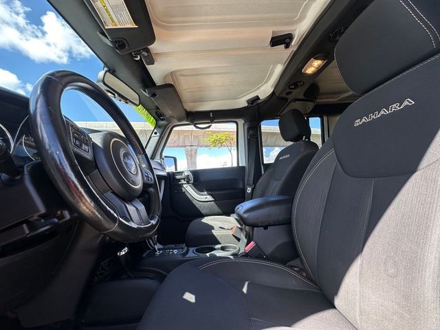 2016 Jeep Wrangler Unlimited 4WD 4dr Sahara - 22984250 - 11