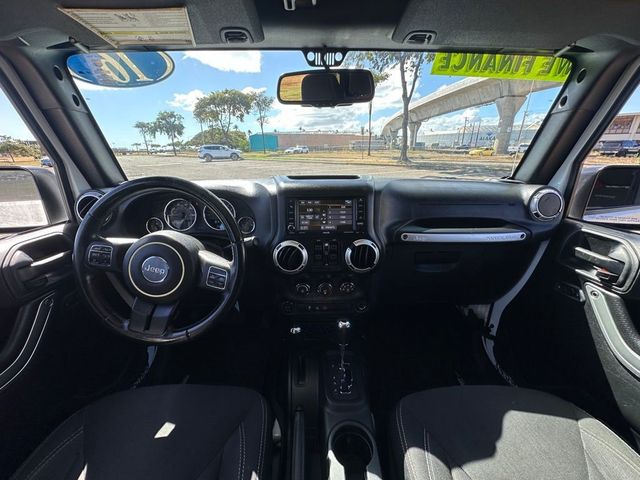 2016 Jeep Wrangler Unlimited 4WD 4dr Sahara - 22984250 - 12