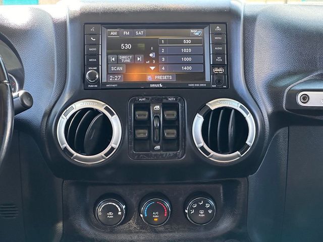 2016 Jeep Wrangler Unlimited 4WD 4dr Sahara - 22984250 - 15