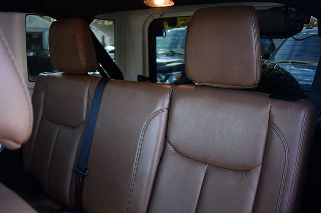 2016 Jeep Wrangler Unlimited 4WD 4dr Sahara - 22917236 - 29