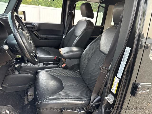 2016 Jeep Wrangler Unlimited 4WD 4dr Sahara - 23074105 - 21