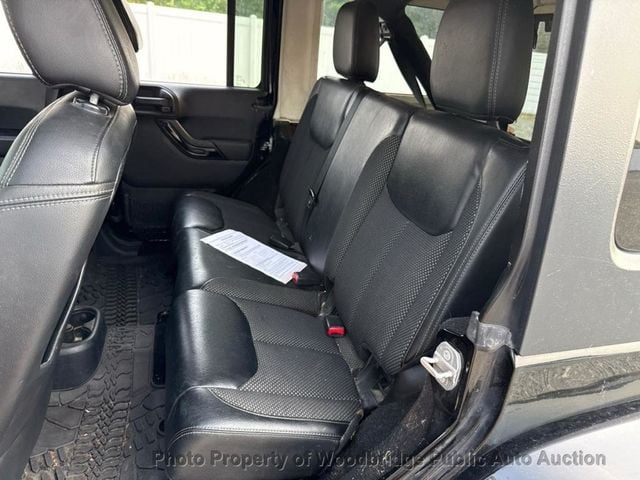 2016 Jeep Wrangler Unlimited 4WD 4dr Sahara - 23074105 - 25