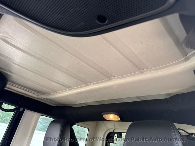 2016 Jeep Wrangler Unlimited 4WD 4dr Sahara - 23074105 - 26