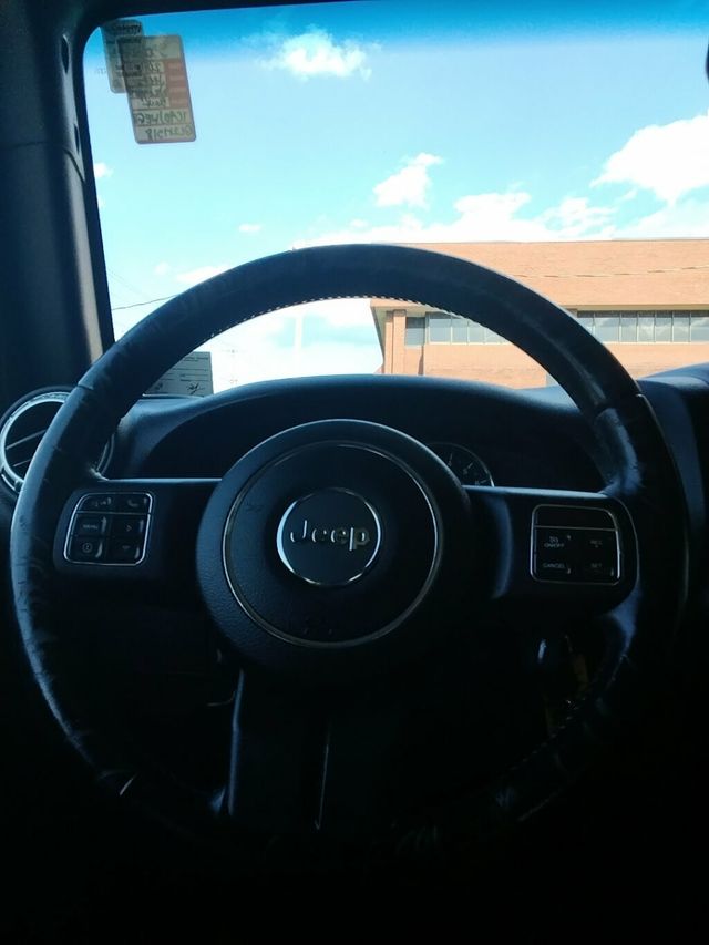 2016 Jeep Wrangler Unlimited 4WD 4dr Sahara - 23012038 - 11