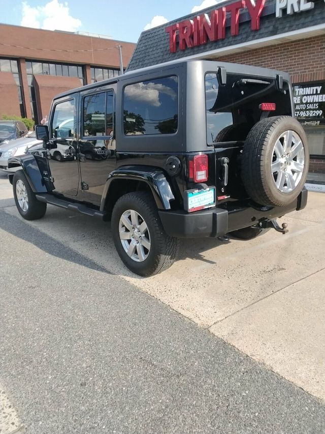 2016 Jeep Wrangler Unlimited 4WD 4dr Sahara - 23012038 - 1
