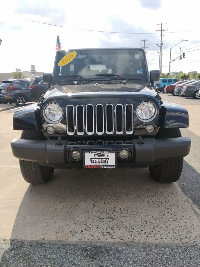 2016 Jeep Wrangler Unlimited 4WD 4dr Sahara - 23012038 - 5