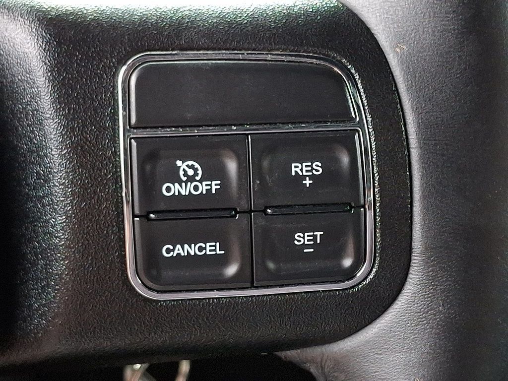 2016 Jeep Wrangler Unlimited Sahara photo 22