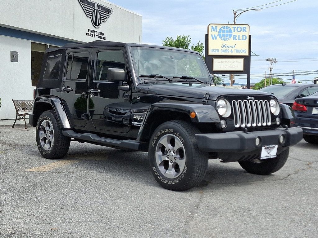 2016 Jeep Wrangler Unlimited Sahara photo 3