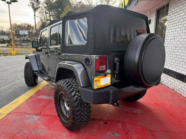 2016 Jeep Wrangler Unlimited 4WD 4dr Sahara - 22947018 - 3