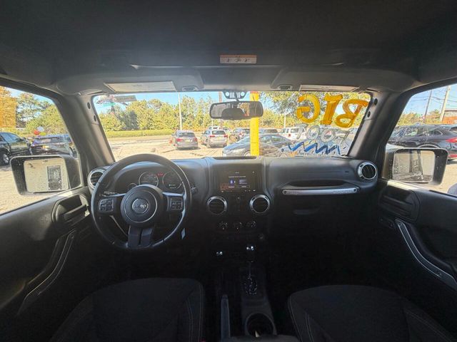 2016 Jeep Wrangler Unlimited 4WD 4dr Sahara - 22939175 - 3