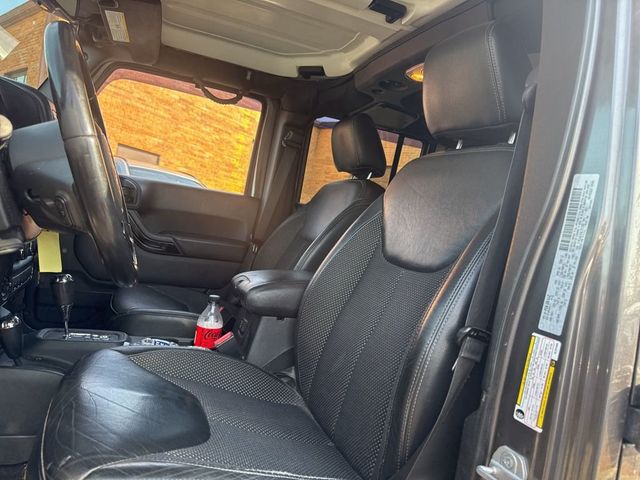 2016 Jeep Wrangler Unlimited 4WD 4dr Sahara - 23001027 - 6