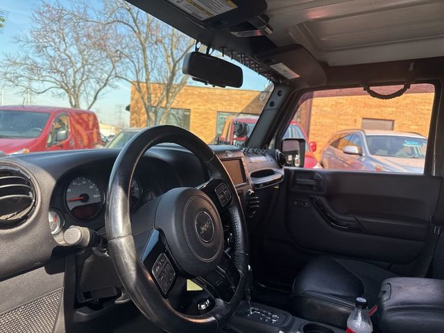 2016 Jeep Wrangler Unlimited 4WD 4dr Sahara - 23001027 - 8