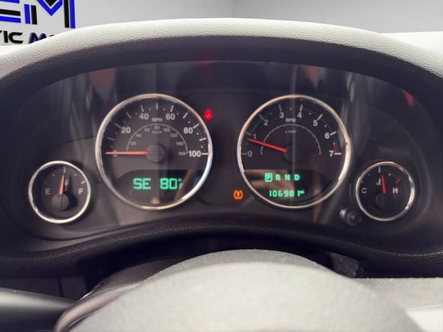 2016 Jeep Wrangler Unlimited 4WD 4dr Sahara - 23023848 - 9